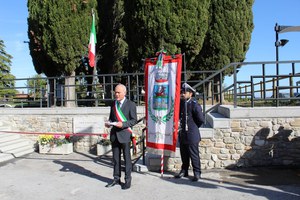 Poggio Torriana celebra la Giornata delle Forze Armate insieme ai parenti dei militari caduti e dispersi